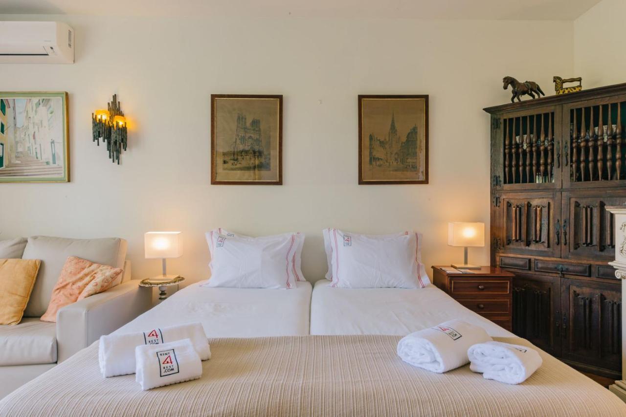 Rent4Rest Estoril Beachfront Apartments エクステリア 写真