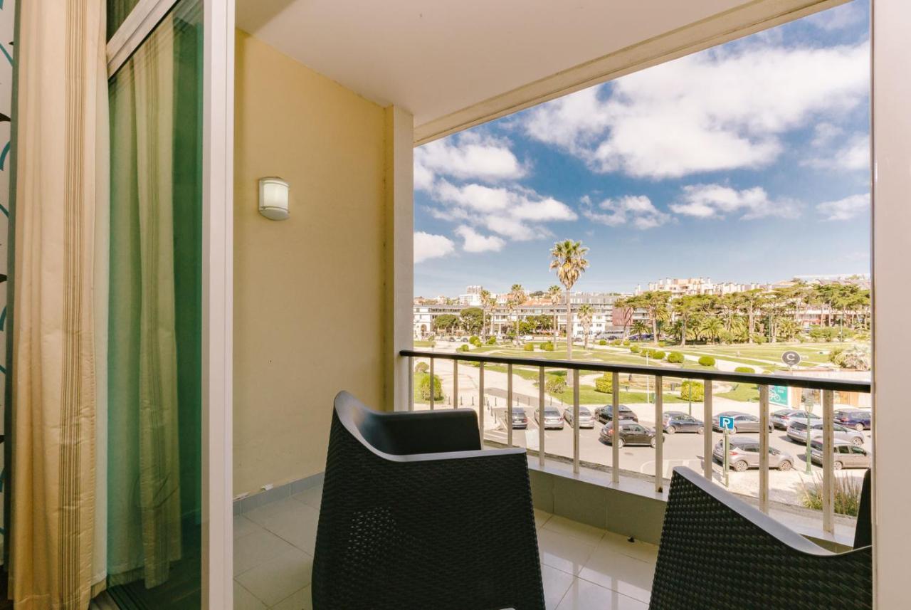 Rent4Rest Estoril Beachfront Apartments エクステリア 写真