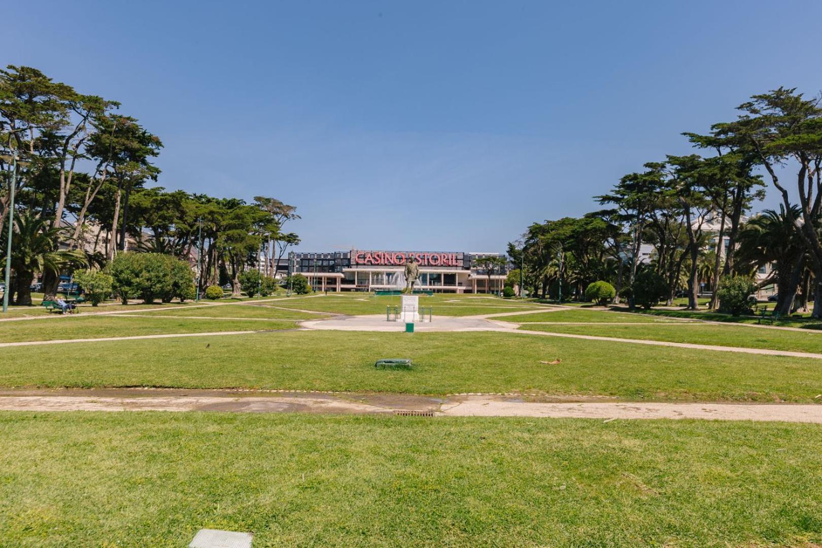 Rent4Rest Estoril Beachfront Apartments エクステリア 写真